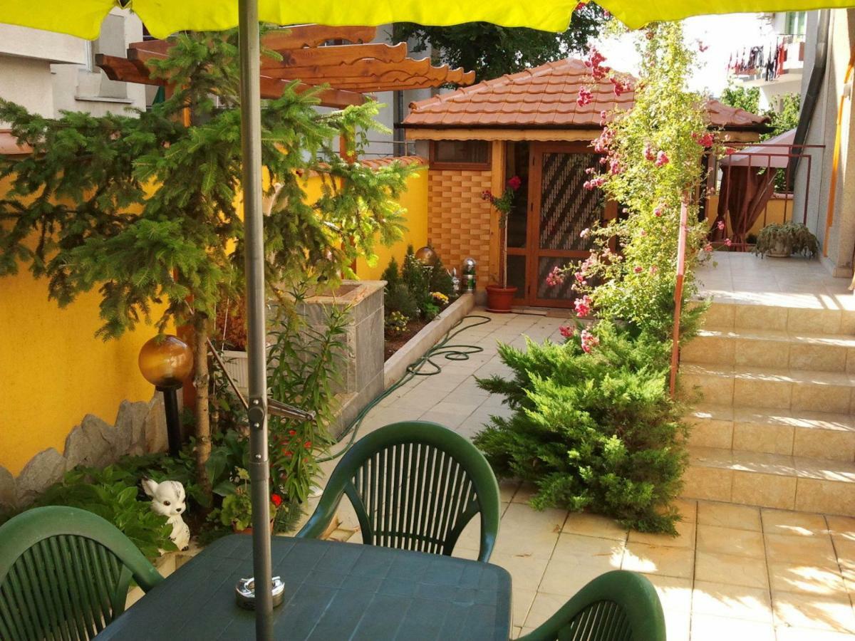 Vila Riviera Czernomorec Zewnętrze zdjęcie