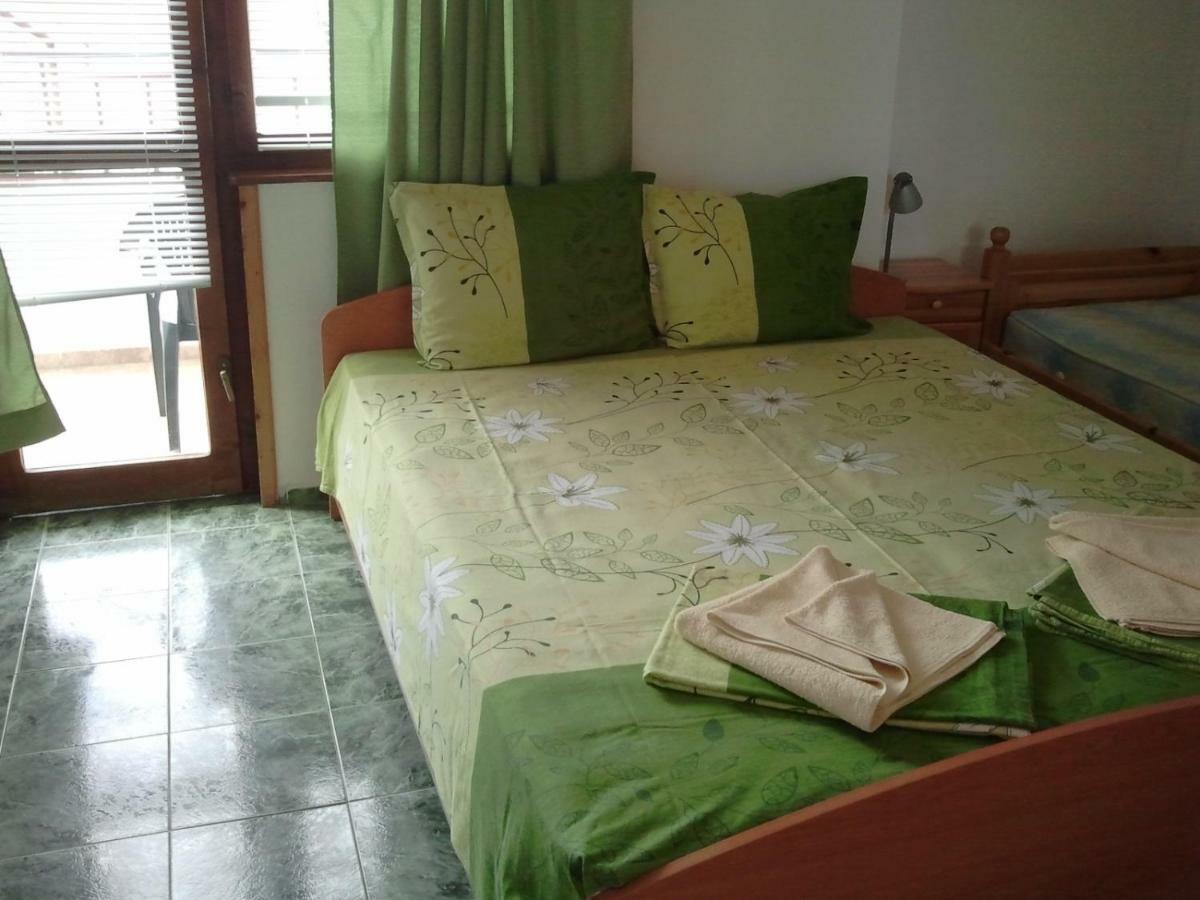 Vila Riviera Czernomorec Zewnętrze zdjęcie