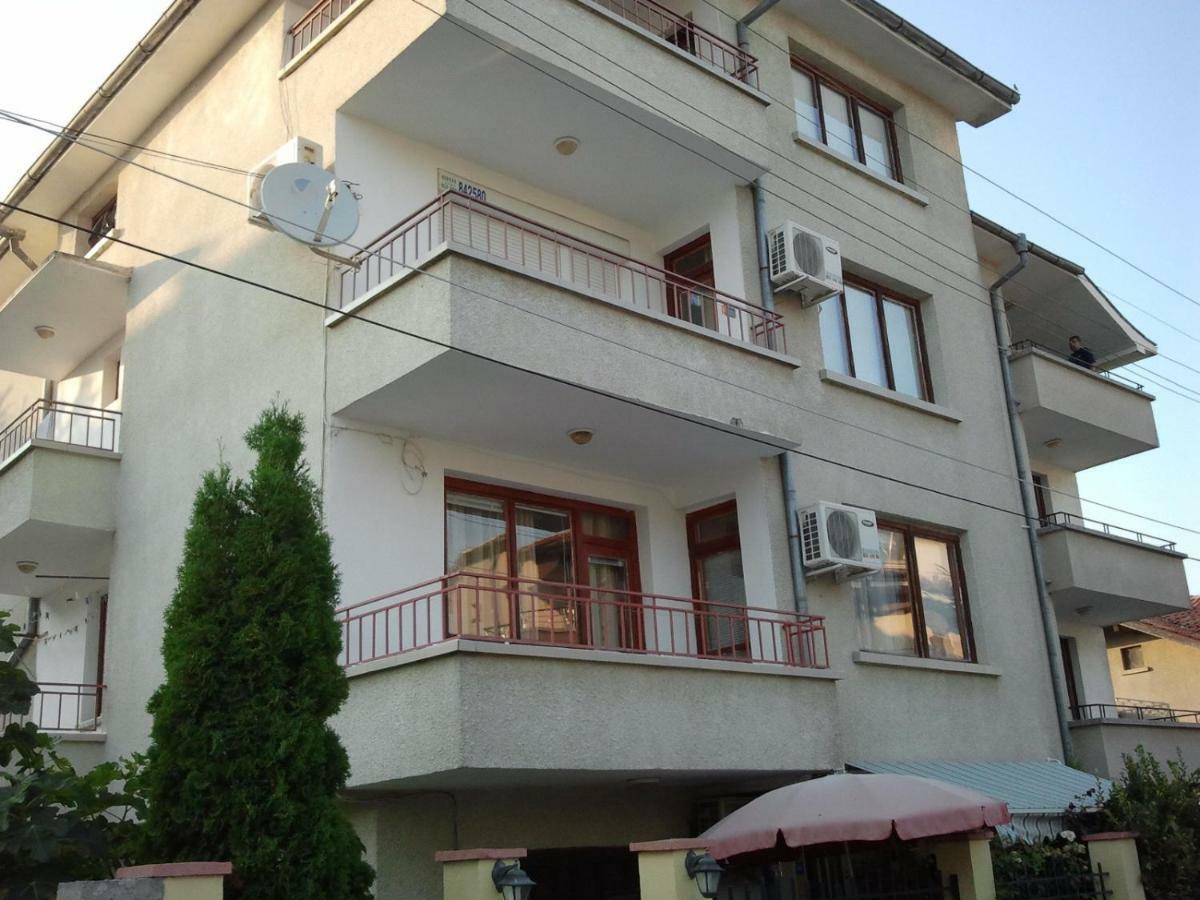 Vila Riviera Czernomorec Zewnętrze zdjęcie