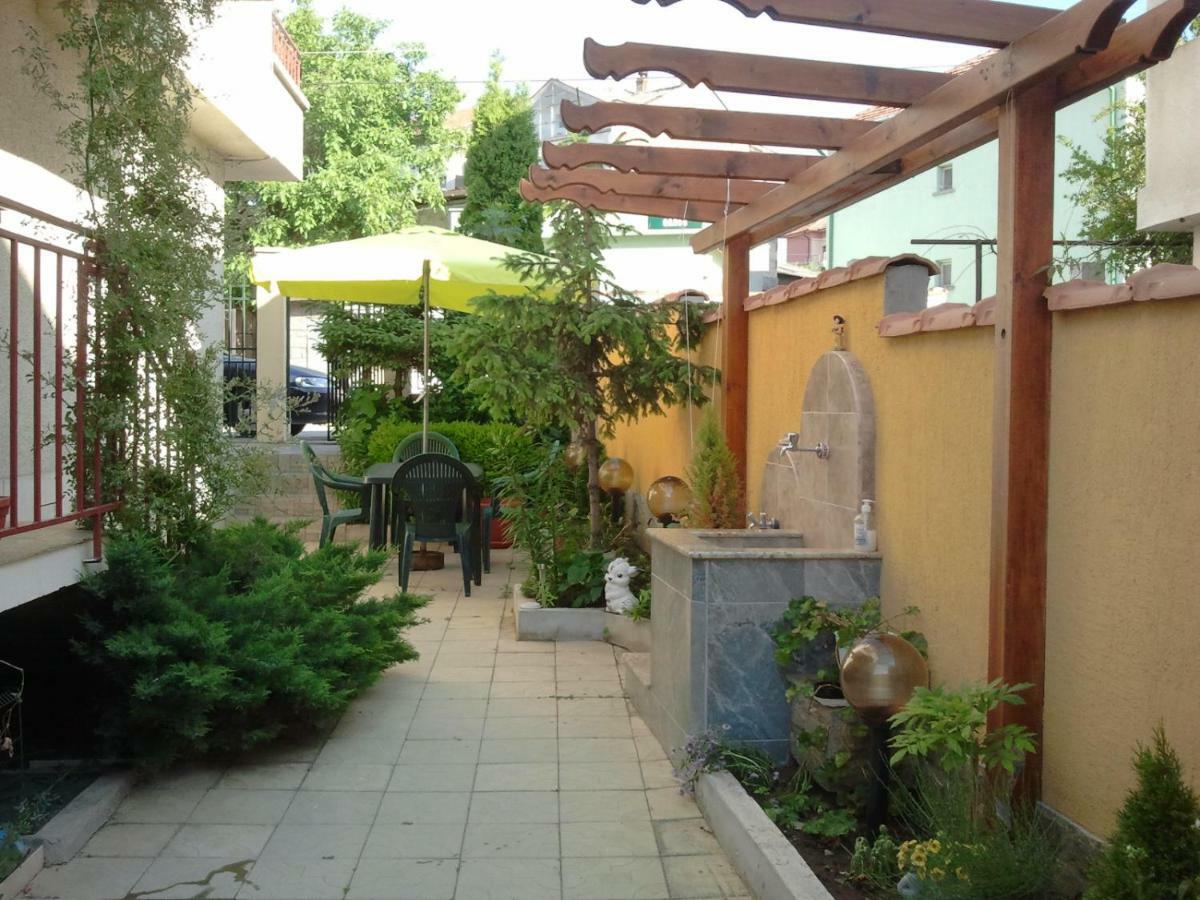 Vila Riviera Czernomorec Zewnętrze zdjęcie